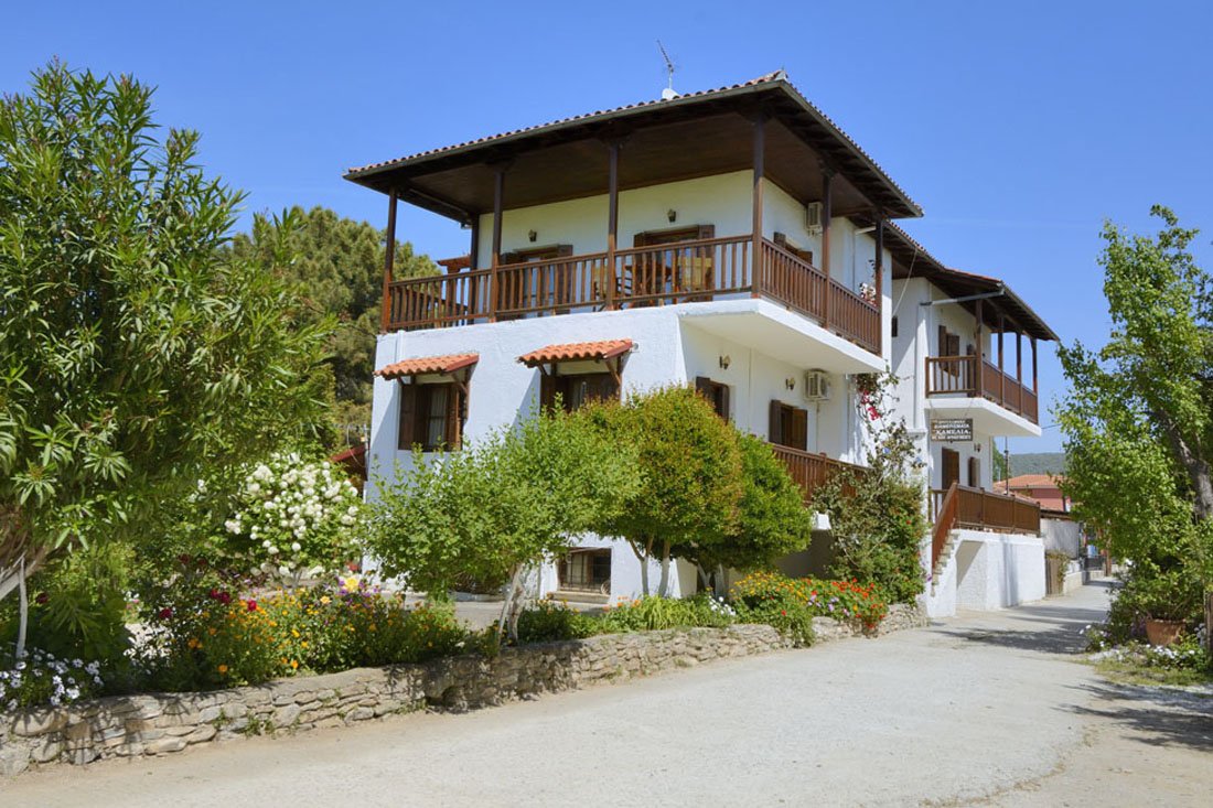 Kamelia in Kala Nera